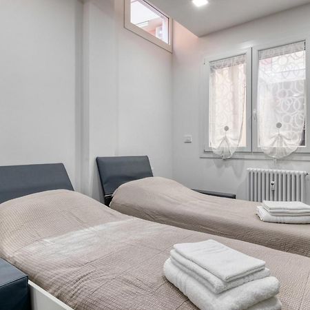 Guest House Ugo Lenzi Болонья Экстерьер фото