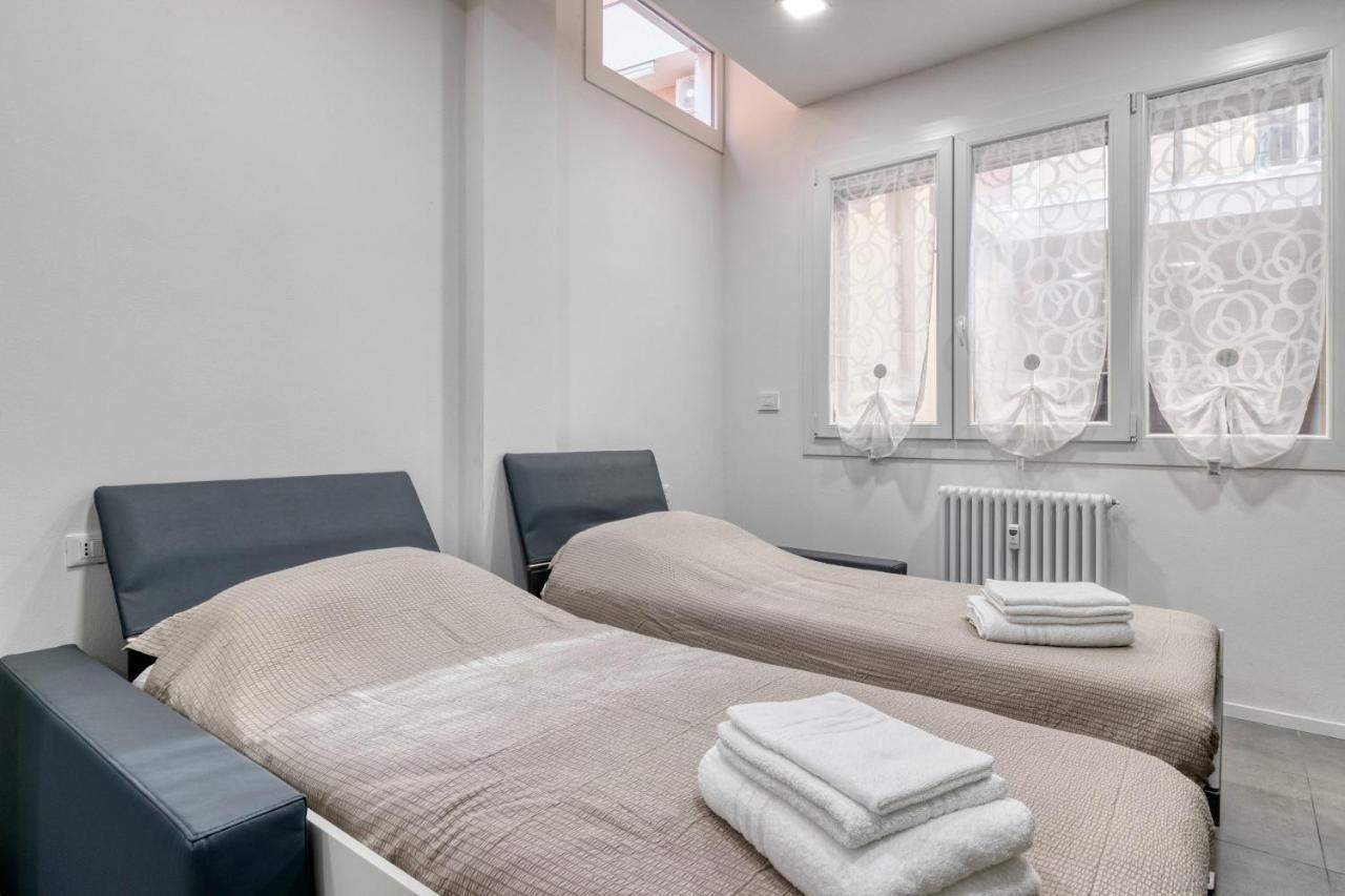 Guest House Ugo Lenzi Болонья Экстерьер фото